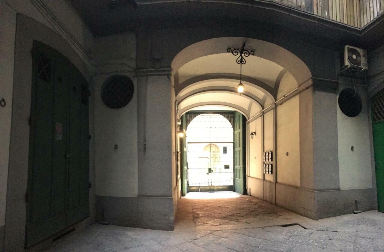 נאפולי B&B Arte E Musei מראה חיצוני תמונה
